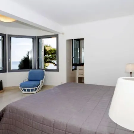 Coastal With Panoramic Sea Views Èze